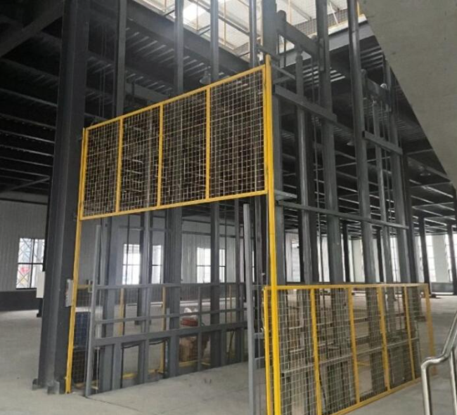 民丰请详细介绍一下货梯安装在室外的维护方法